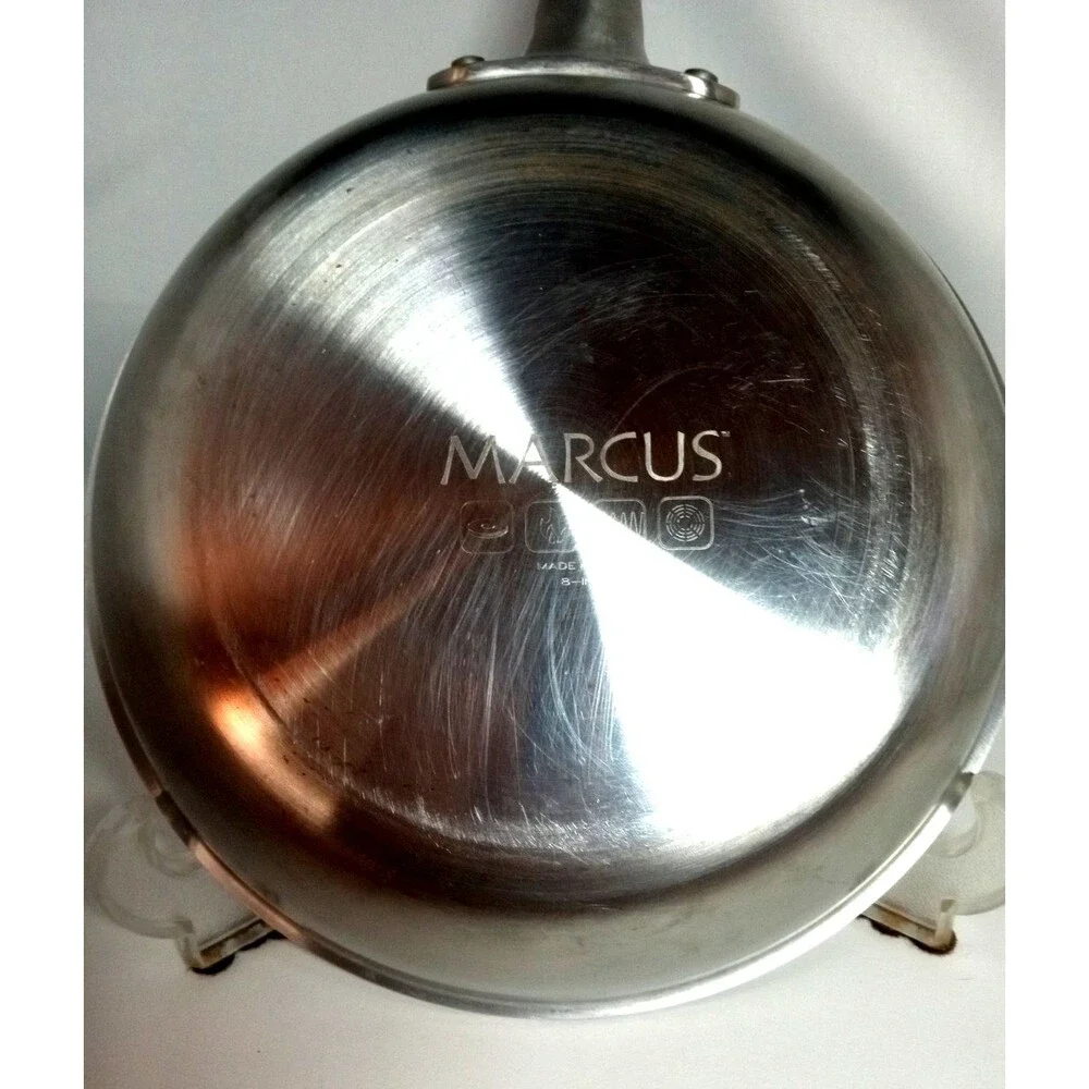 Marcus add top